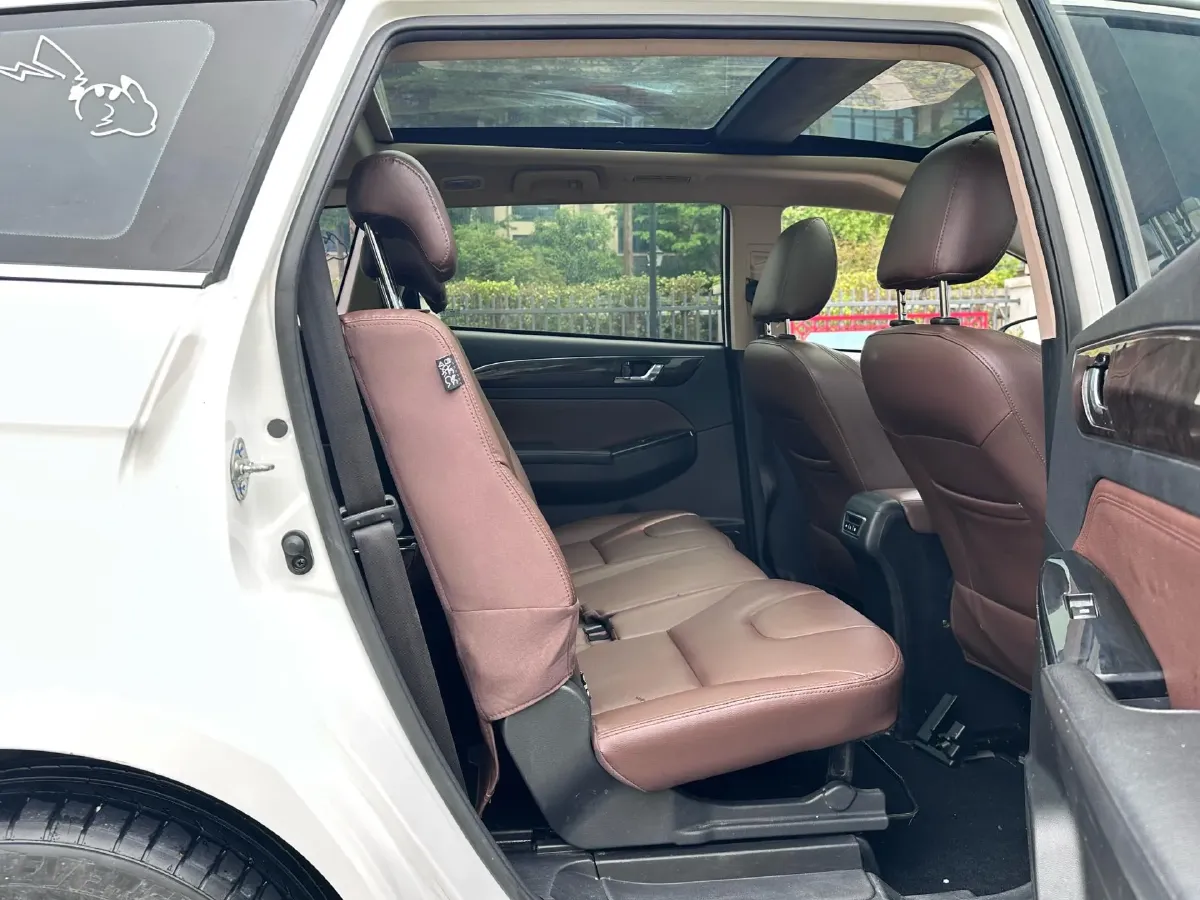 2017 LiFan XuanLang 2.0L 141HP L4 CVT,autocango,china used car exporter,china ev exporter,chinese used car exporter,chinese used ev exporter