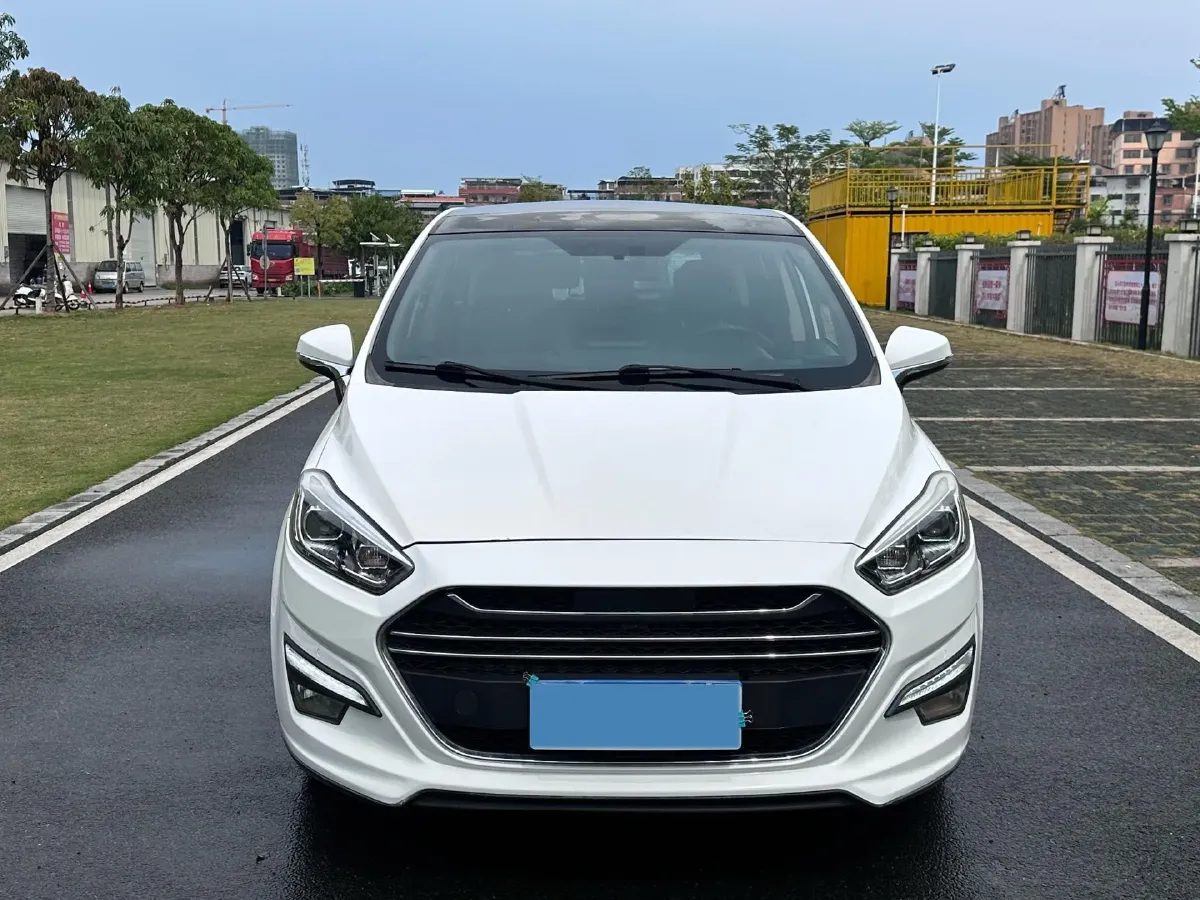 2017 LiFan XuanLang 2.0L 141HP L4 CVT,autocango,china used car exporter,china ev exporter,chinese used car exporter,chinese used ev exporter