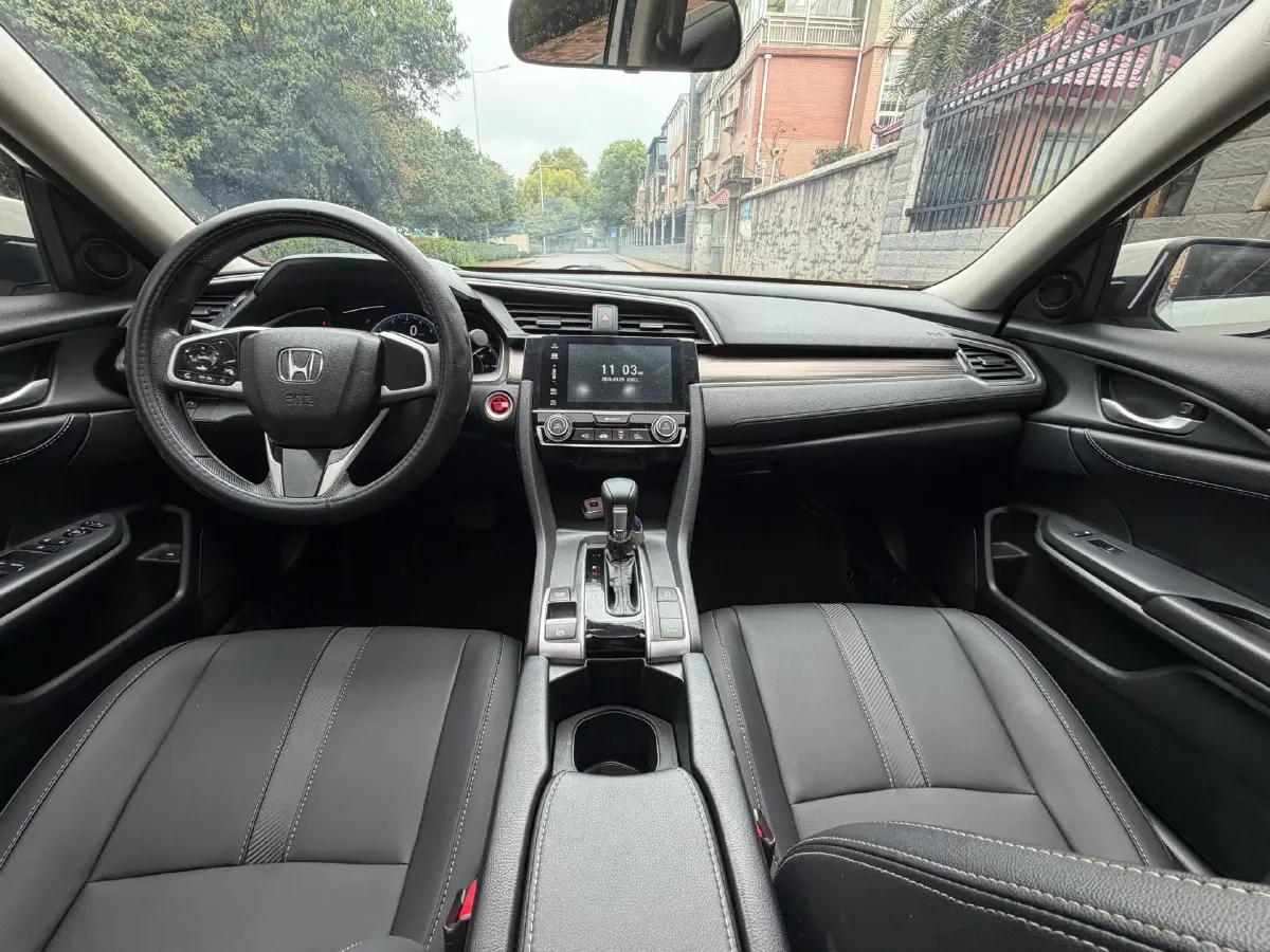 2019 Honda Civic 1.5T 177HP L4 CVT,autocango,china used car exporter,china ev exporter,chinese used car exporter,chinese used ev exporter