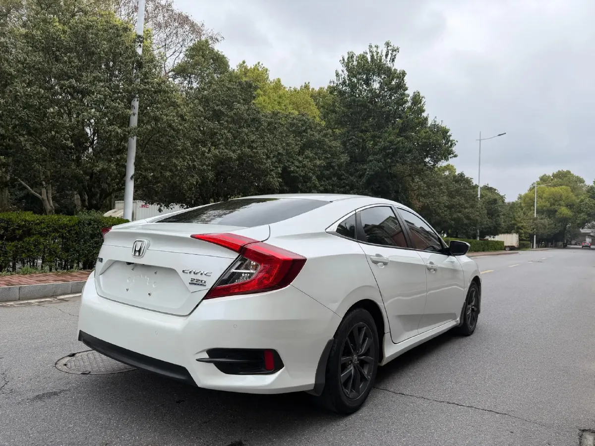 2019 Honda Civic 1.5T 177HP L4 CVT,autocango,china used car exporter,china ev exporter,chinese used car exporter,chinese used ev exporter
