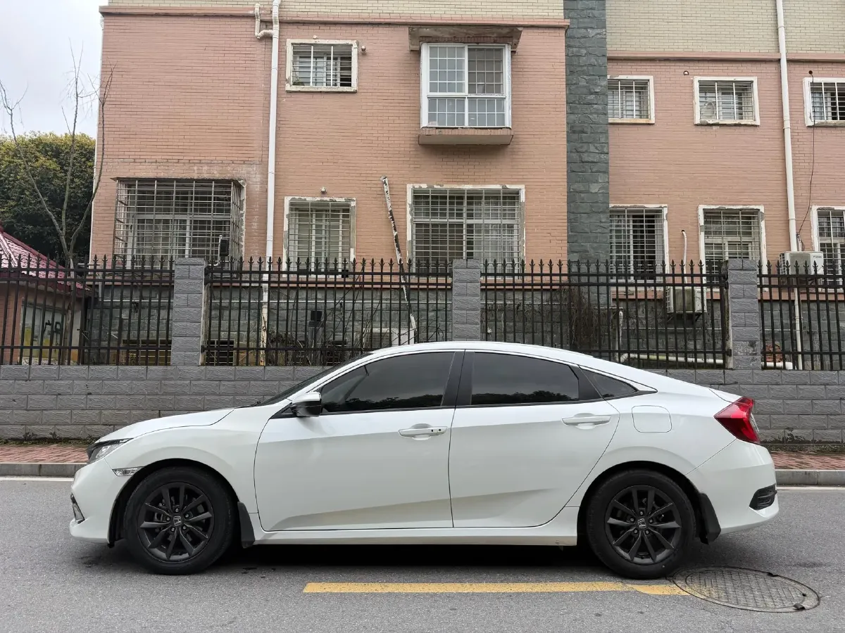 2019 Honda Civic 1.5T 177HP L4 CVT,autocango,china used car exporter,china ev exporter,chinese used car exporter,chinese used ev exporter