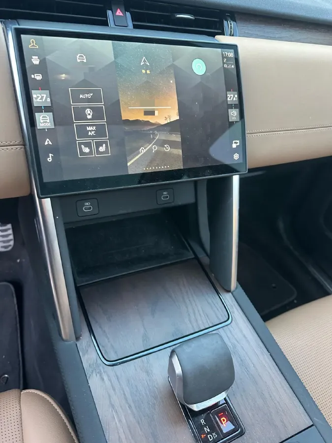 2025 Land Rover Discovery Sport 2.0T 249HP L4 9AT,autocango,china used car exporter,china ev exporter,chinese used car exporter,chinese used ev exporter