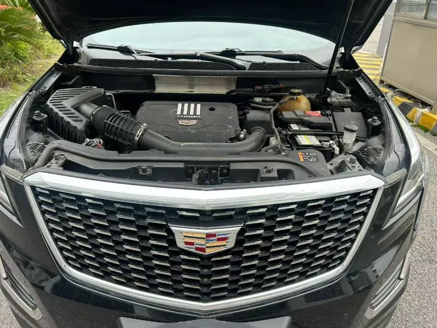 2021 Cadillac XT5 2.0T 237HP L4 9AT,autocango,china used car exporter,china ev exporter,chinese used car exporter,chinese used ev exporter
