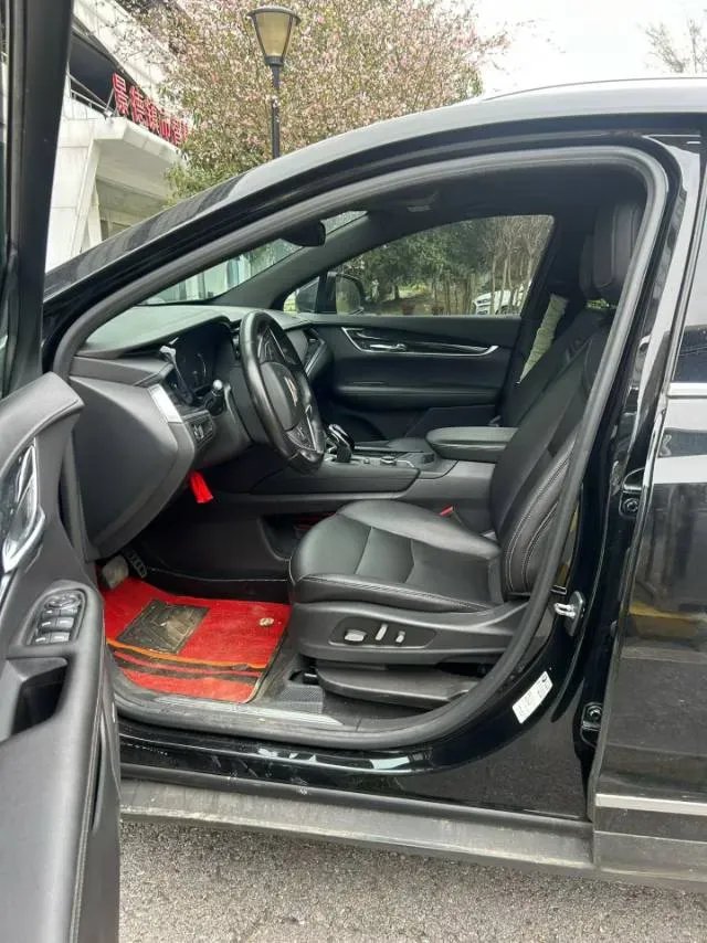 2021 Cadillac XT5 2.0T 237HP L4 9AT,autocango,china used car exporter,china ev exporter,chinese used car exporter,chinese used ev exporter