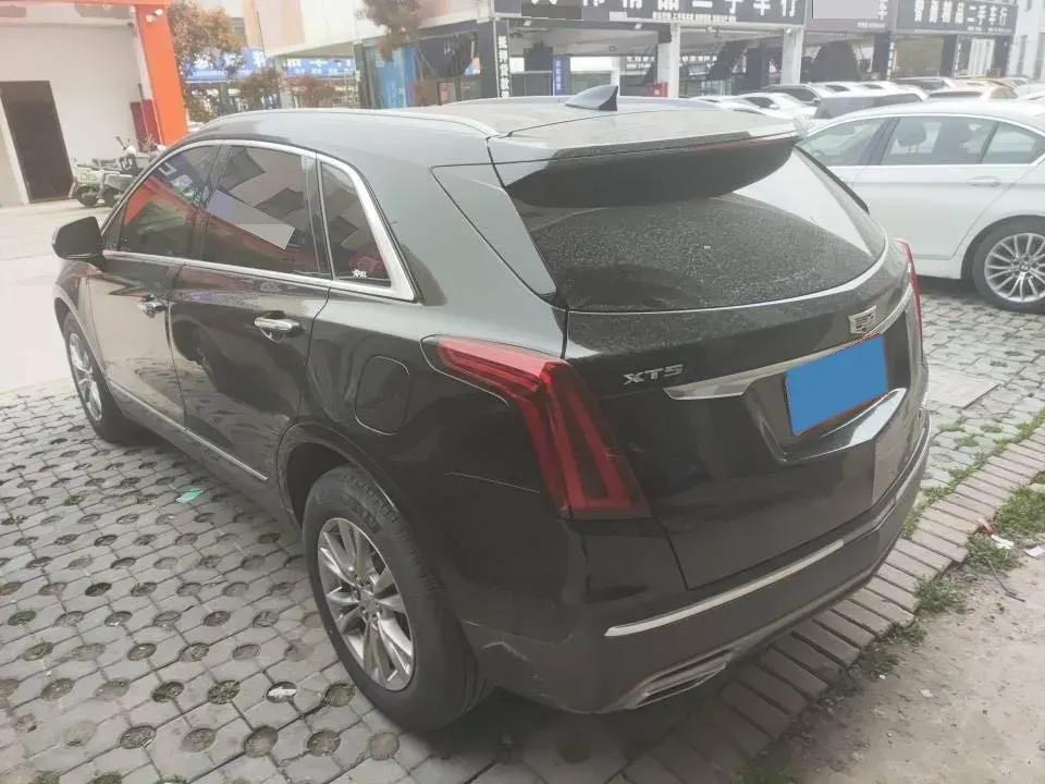 2021 Cadillac XT5 2.0T 237HP L4 9AT,autocango,china used car exporter,china ev exporter,chinese used car exporter,chinese used ev exporter