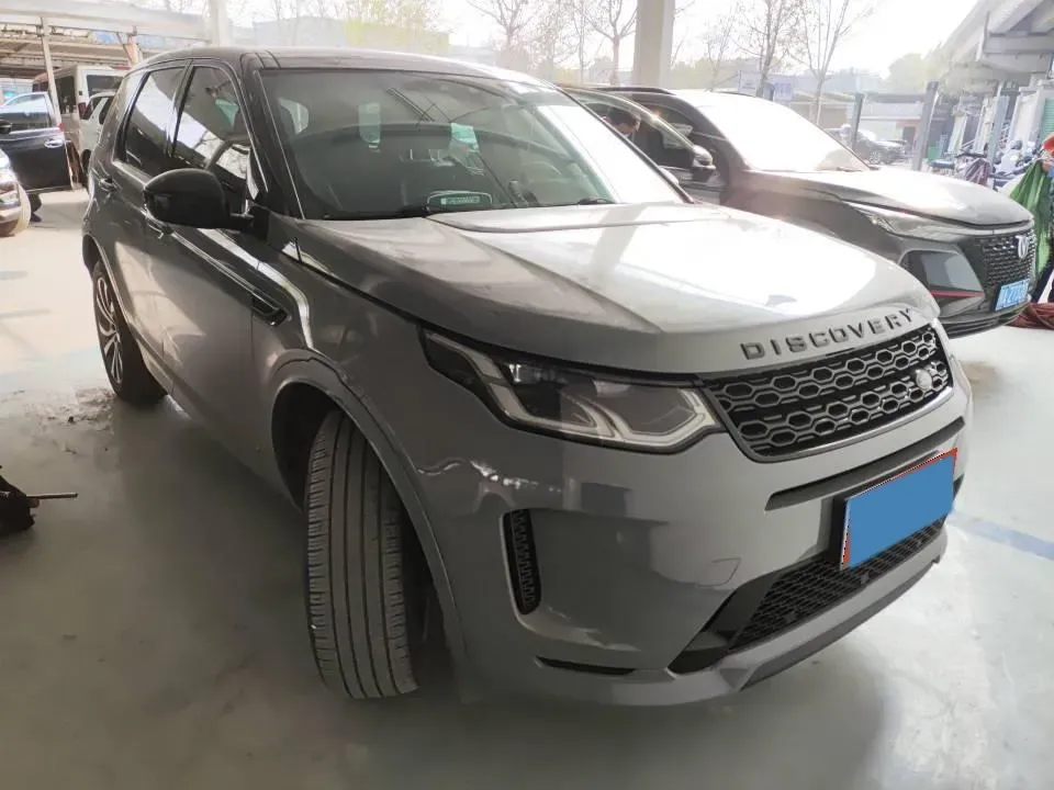 2020 Land Rover Discovery Sport 2.0T 249HP L4 9AT,autocango,china used car exporter,china ev exporter,chinese used car exporter,chinese used ev exporter