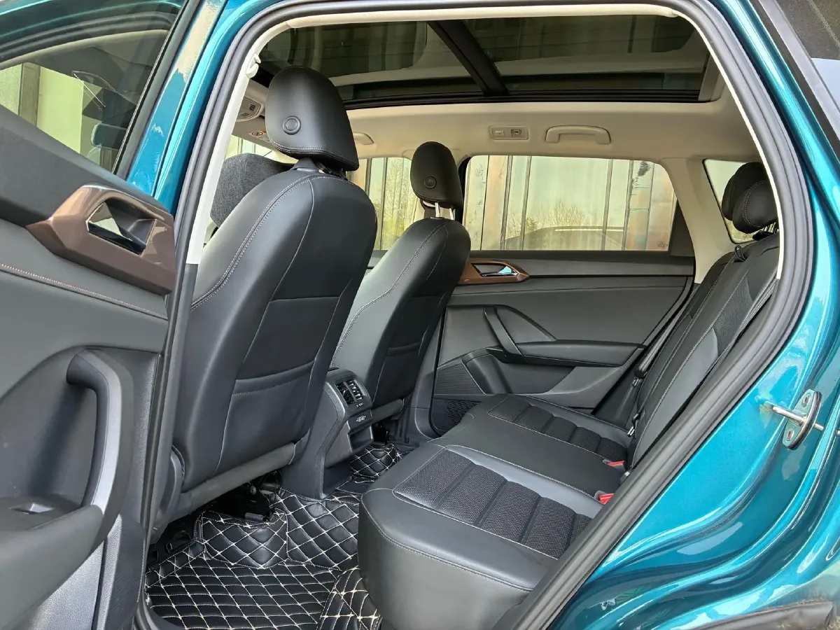 2021 Volkswagen Tharu 1.4T 150HP L4 7DCT,autocango,china used car exporter,china ev exporter,chinese used car exporter,chinese used ev exporter