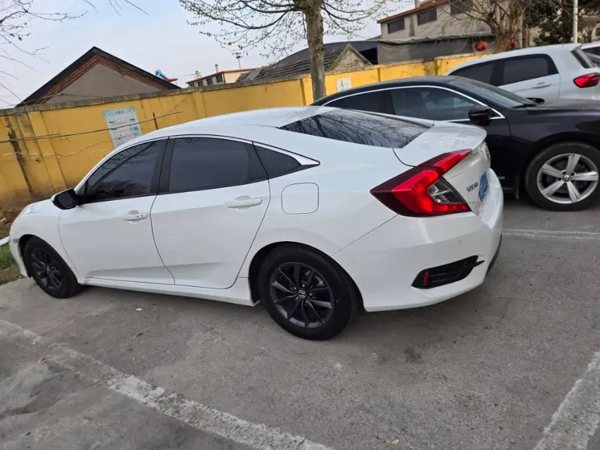 2019 Honda Civic 1.5T 177HP L4 CVT,autocango,china used car exporter,china ev exporter,chinese used car exporter,chinese used ev exporter