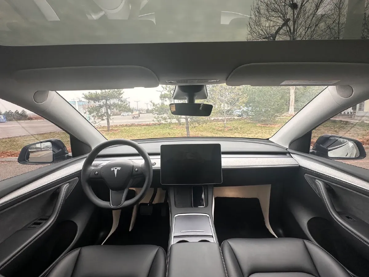 2024 Iveco OuSheng BEV 77.28KWH,autocango,china used car exporter,china ev exporter,chinese used car exporter,chinese used ev exporter