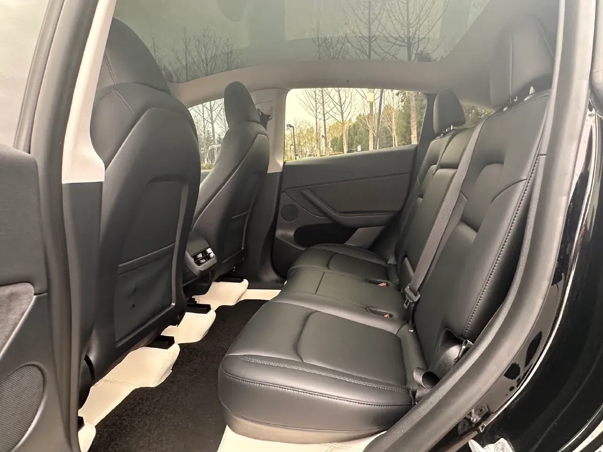 2024 Iveco OuSheng BEV 77.28KWH,autocango,china used car exporter,china ev exporter,chinese used car exporter,chinese used ev exporter