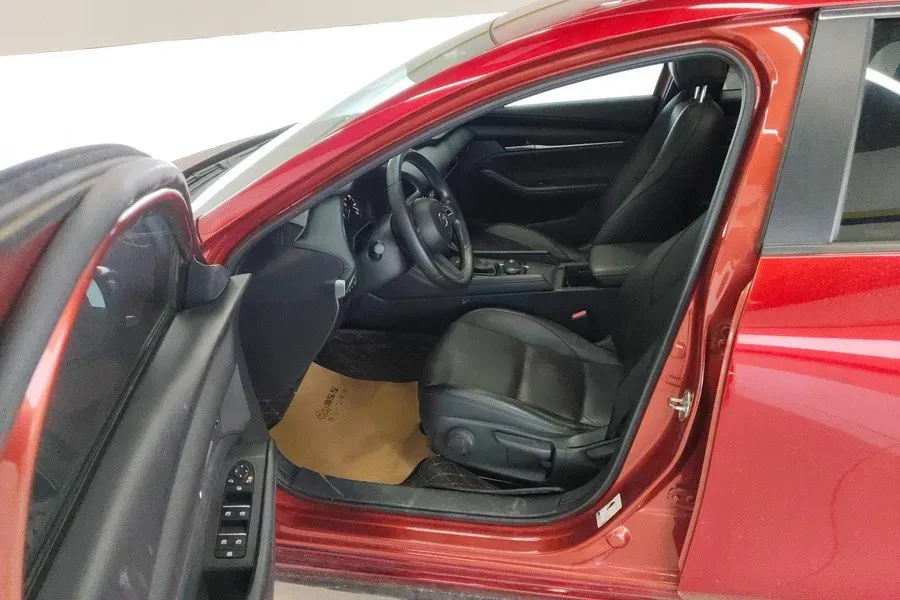 2020 Mazda 3 Axela 1.5L 117HP L4 6AT,autocango,china used car exporter,china ev exporter,chinese used car exporter,chinese used ev exporter