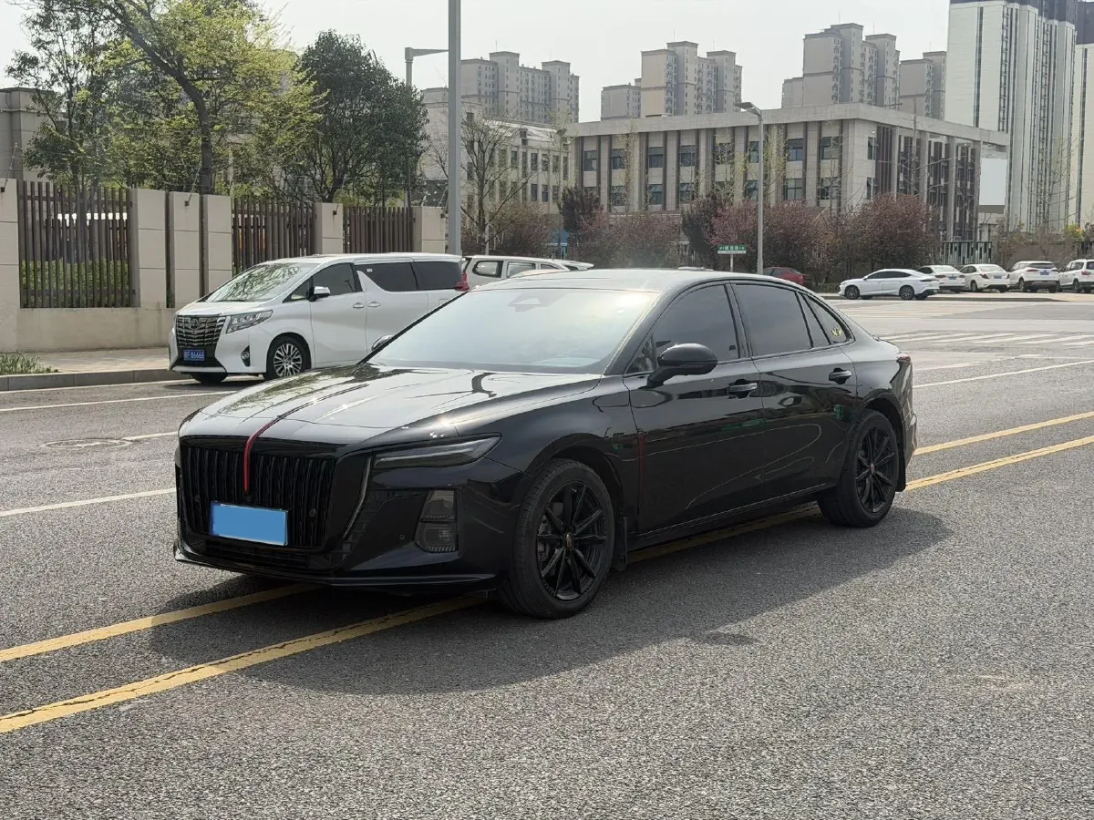 2025 HongQi H5 2.0T 224HP L4 8AT,autocango,china used car exporter,china ev exporter,chinese used car exporter,chinese used ev exporter