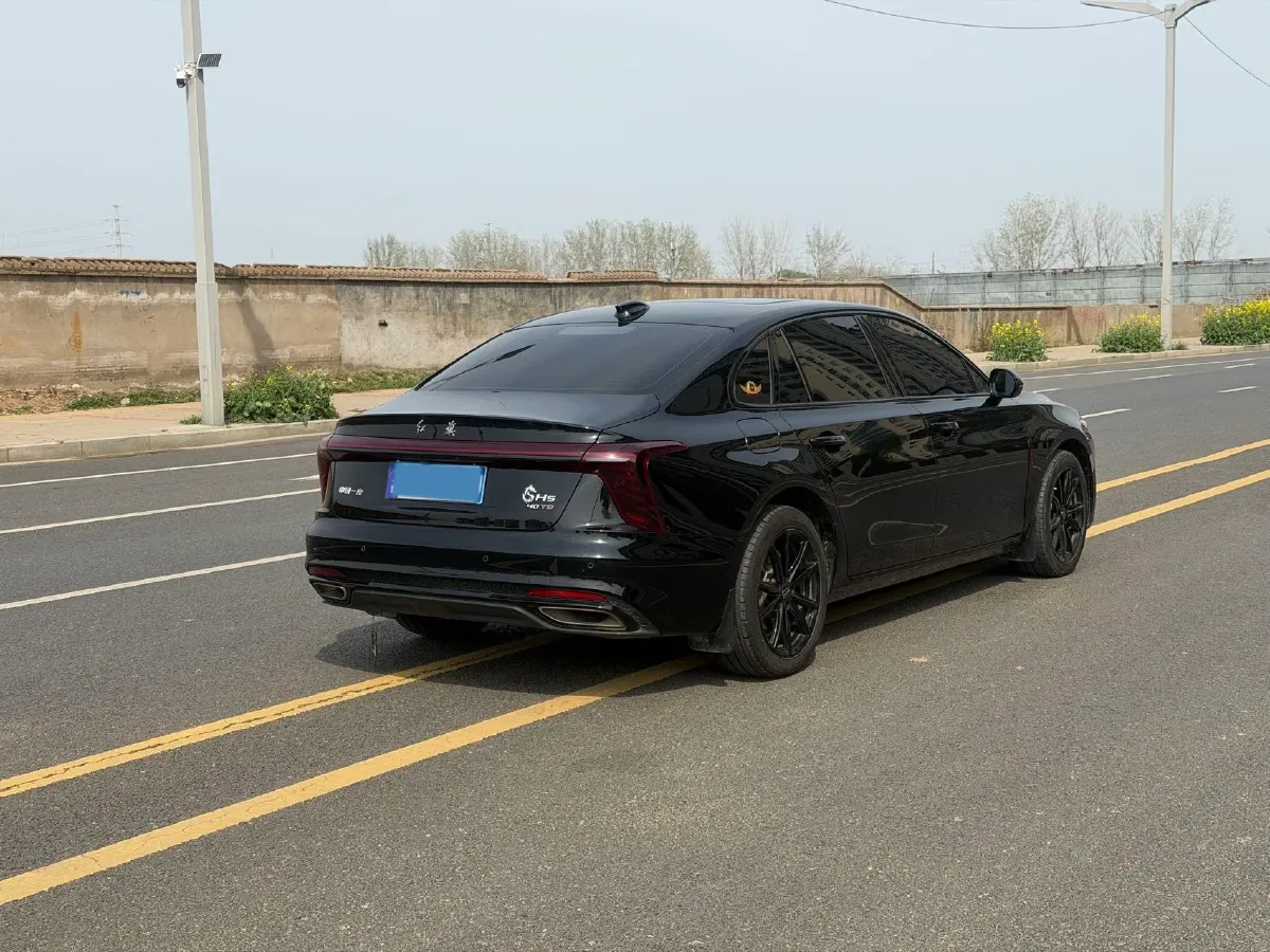 2025 HongQi H5 2.0T 224HP L4 8AT,autocango,china used car exporter,china ev exporter,chinese used car exporter,chinese used ev exporter