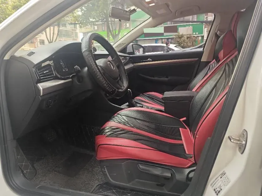 2019 Bestune T77 1.2T 143HP L4 7DCT,autocango,china used car exporter,china ev exporter,chinese used car exporter,chinese used ev exporter