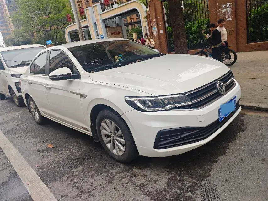 2019 Bestune T77 1.2T 143HP L4 7DCT,autocango,china used car exporter,china ev exporter,chinese used car exporter,chinese used ev exporter