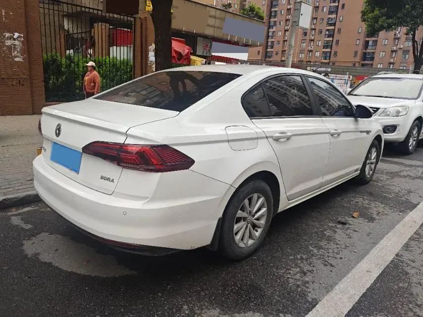 2019 Bestune T77 1.2T 143HP L4 7DCT,autocango,china used car exporter,china ev exporter,chinese used car exporter,chinese used ev exporter