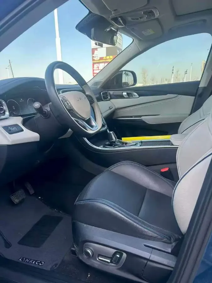 2018 Foton Tunland 2.0T 218HP L4 6AT,autocango,china used car exporter,china ev exporter,chinese used car exporter,chinese used ev exporter