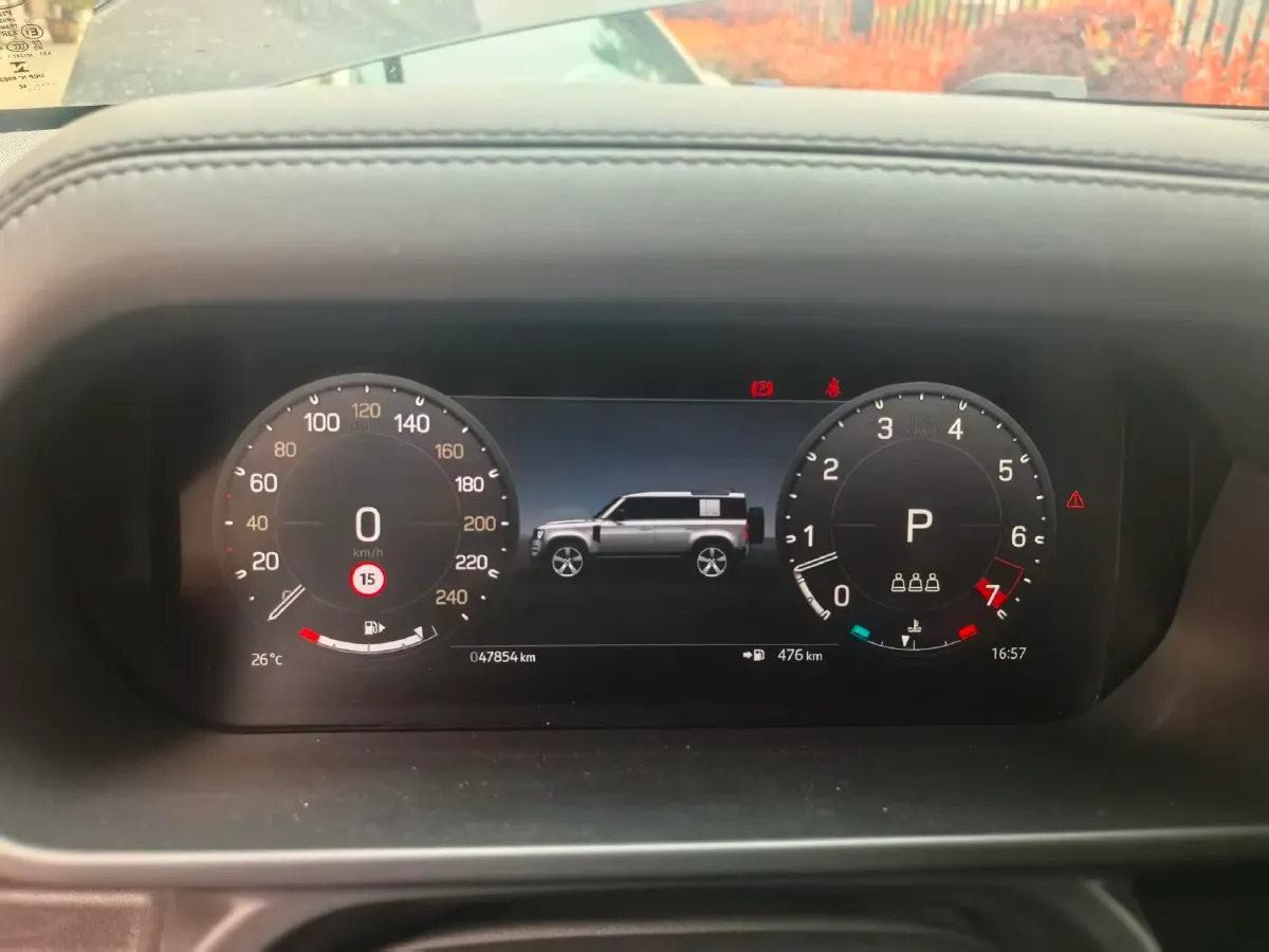 2023 Land Rover Defender 3.0T 400HP L6 8AT,autocango,china used car exporter,china ev exporter,chinese used car exporter,chinese used ev exporter