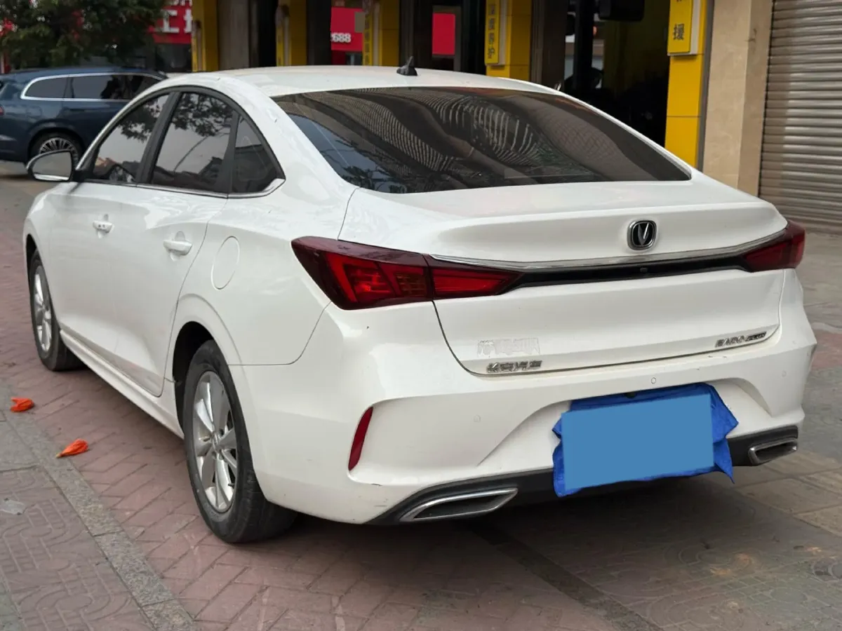 2022 ChangAn Eado 1.6L 128HP L4 CVT,autocango,china used car exporter,china ev exporter,chinese used car exporter,chinese used ev exporter