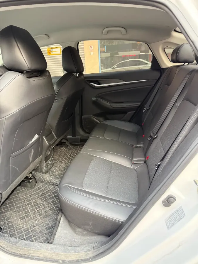 2022 ChangAn Eado 1.6L 128HP L4 CVT,autocango,china used car exporter,china ev exporter,chinese used car exporter,chinese used ev exporter