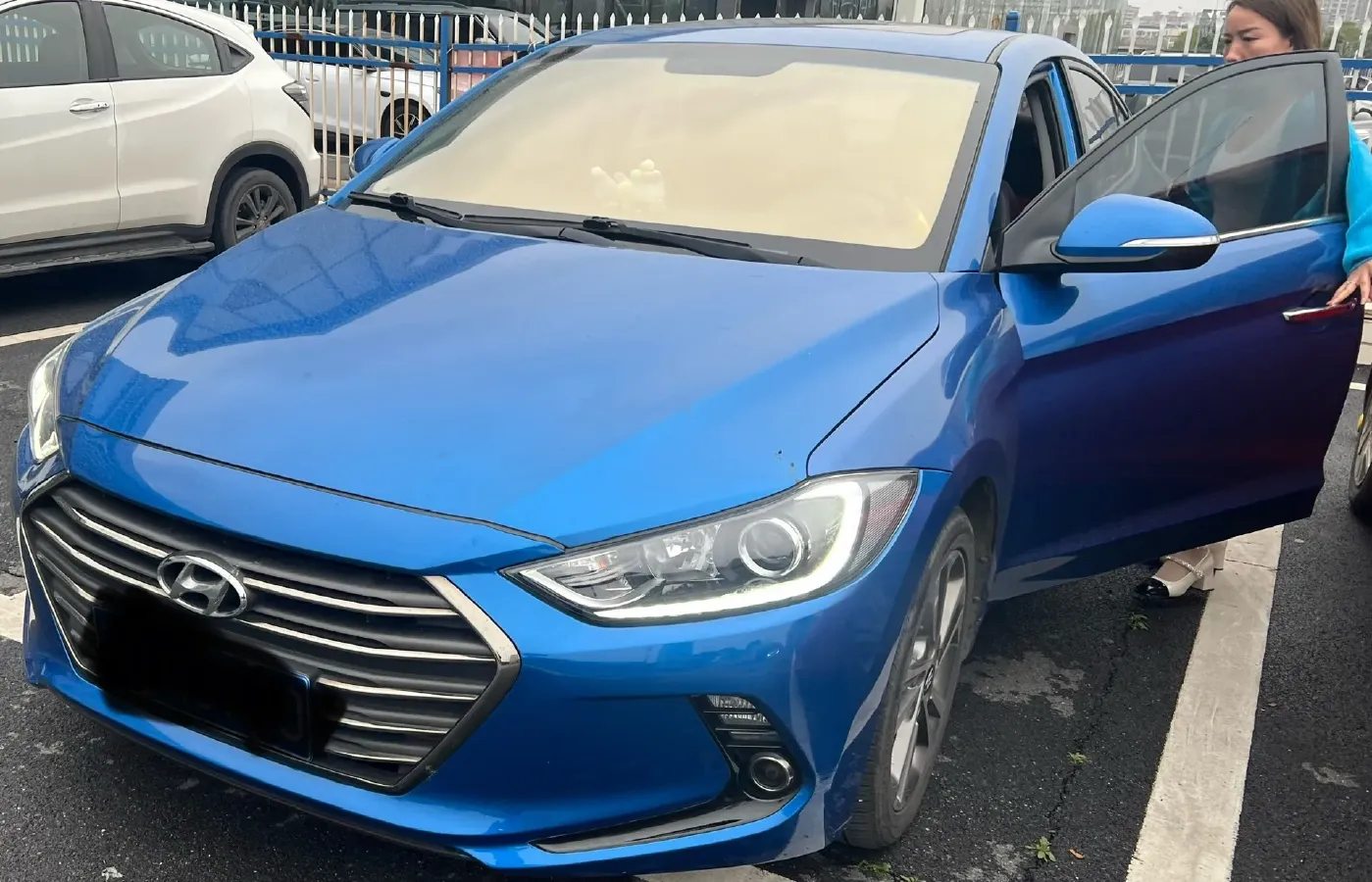 2016 Hyundai Elantra 1.6L 130HP L4 6AT,autocango,china used car exporter,china ev exporter,chinese used car exporter,chinese used ev exporter