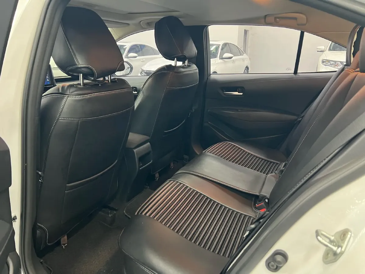 2021 Toyota Corolla 1.2T 116HP L4 CVT,autocango,china used car exporter,china ev exporter,chinese used car exporter,chinese used ev exporter