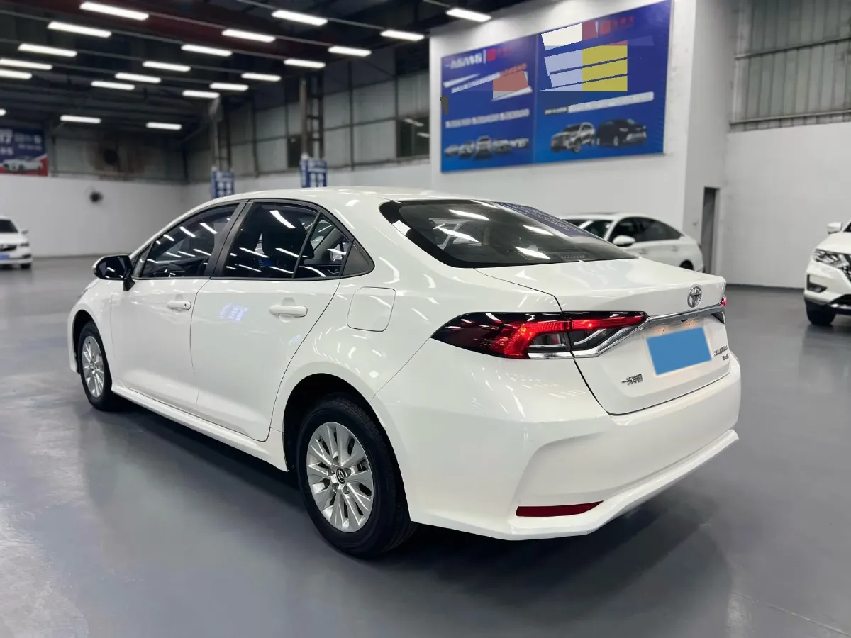 2021 Toyota Corolla 1.2T 116HP L4 CVT,autocango,china used car exporter,china ev exporter,chinese used car exporter,chinese used ev exporter