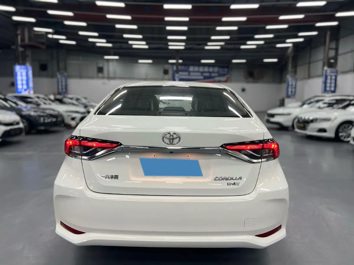2021 Toyota Corolla 1.2T 116HP L4 CVT,autocango,china used car exporter,china ev exporter,chinese used car exporter,chinese used ev exporter