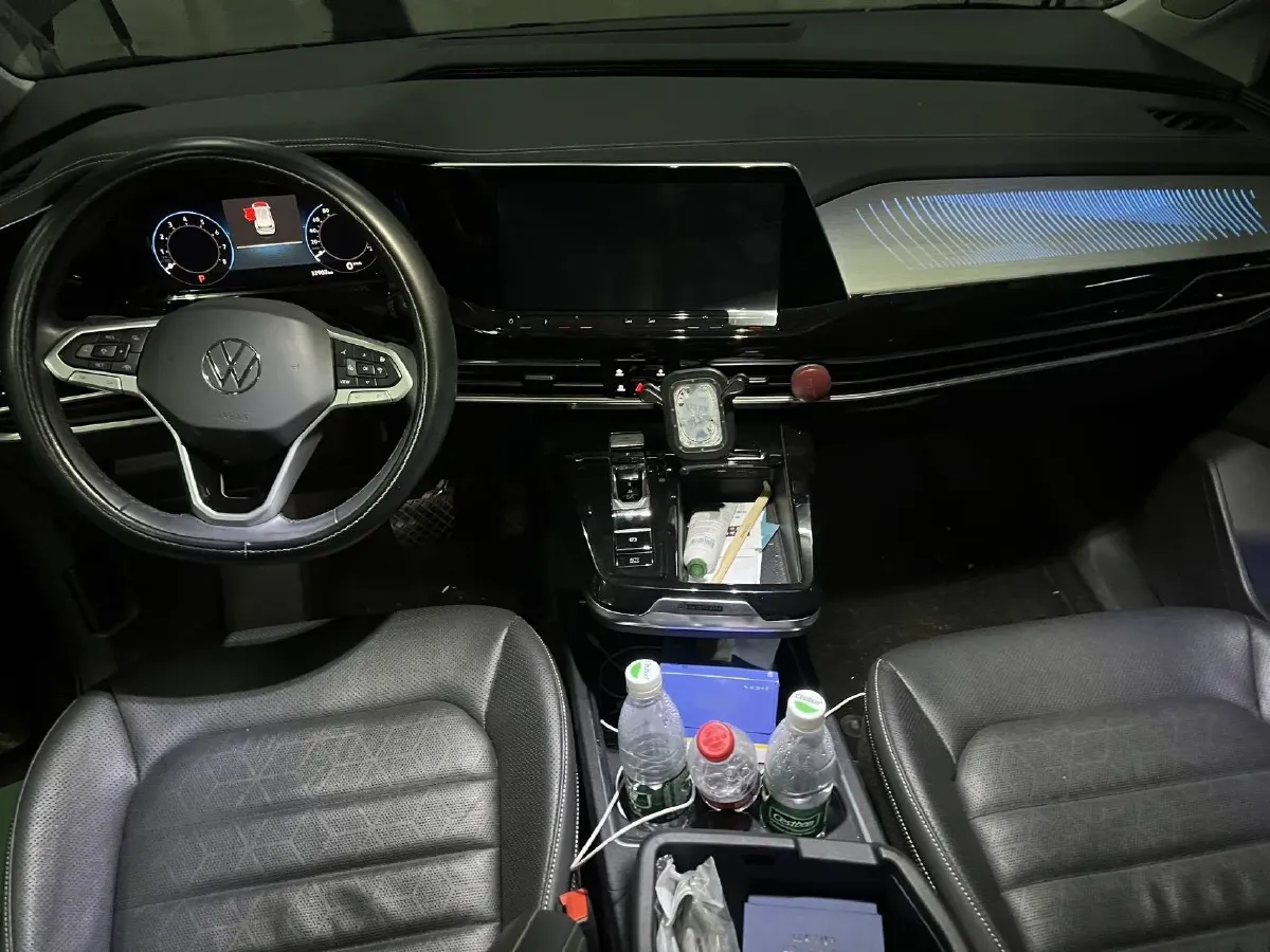 2022 Volkswagen Talagon 2.0T 220HP L4 7DCT,autocango,china used car exporter,china ev exporter,chinese used car exporter,chinese used ev exporter