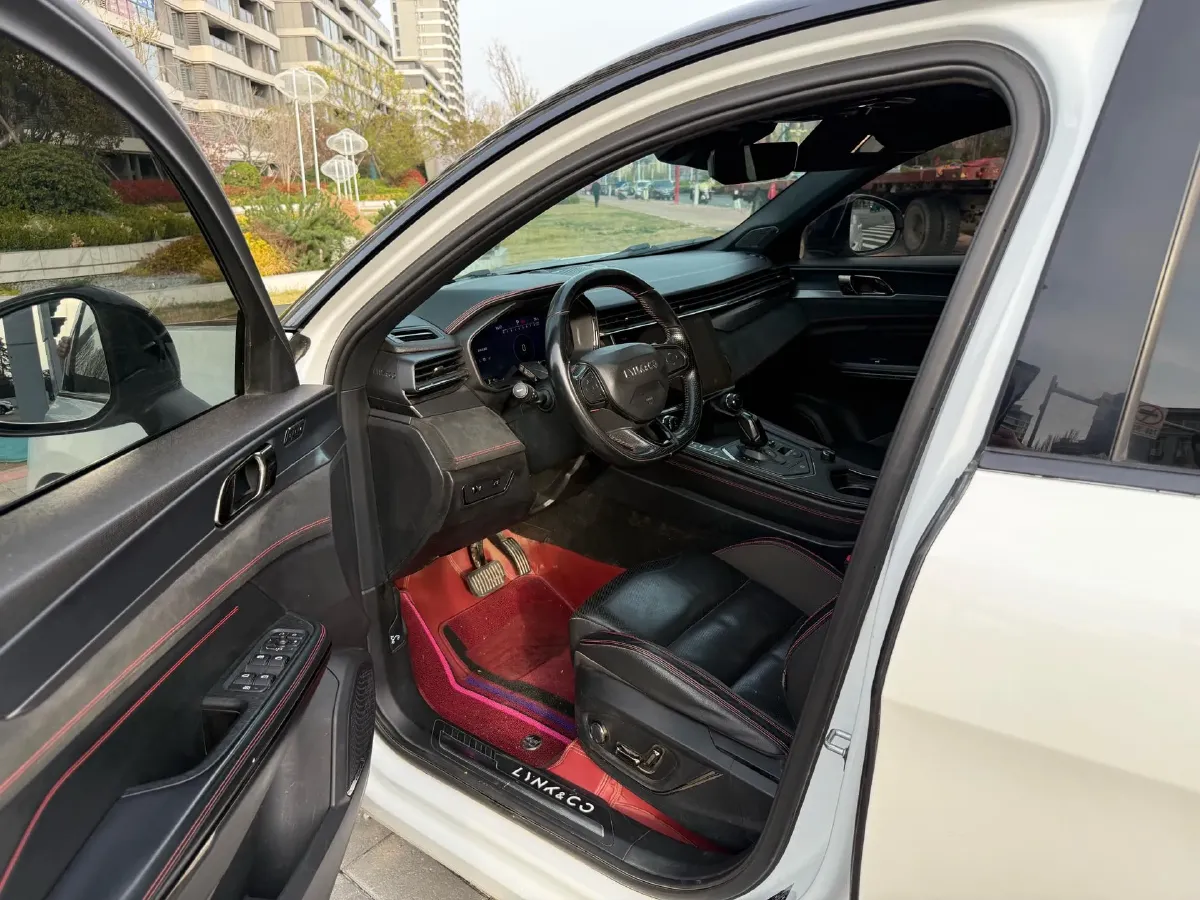 2020 LYNK&CO 05 2.0T 254HP L4 8AT,autocango,china used car exporter,china ev exporter,chinese used car exporter,chinese used ev exporter