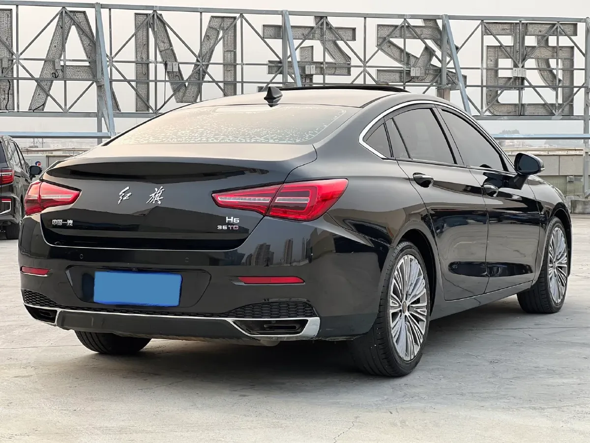2020 HongQi H5 1.8T 197HP L4 6AT,autocango,china used car exporter,china ev exporter,chinese used car exporter,chinese used ev exporter