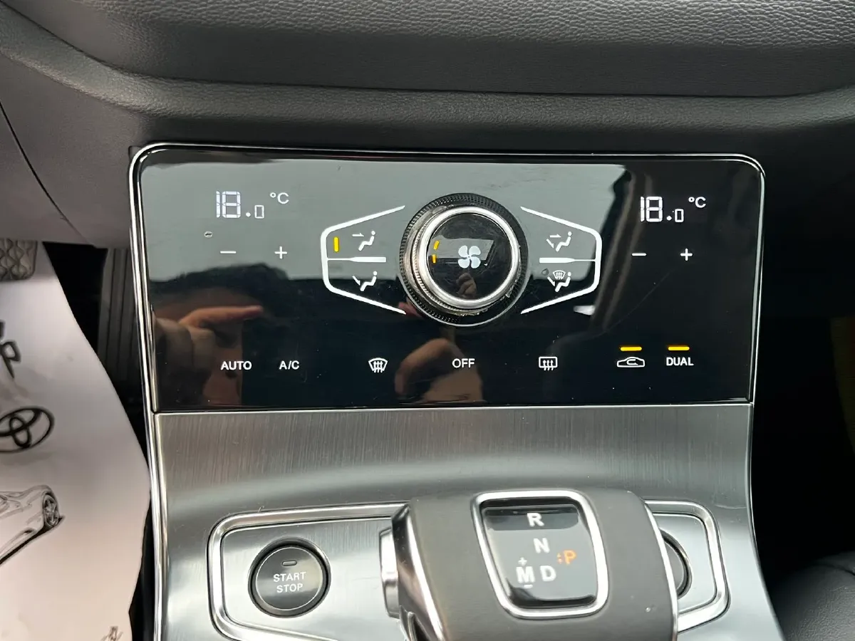 2020 HongQi H5 1.8T 197HP L4 6AT,autocango,china used car exporter,china ev exporter,chinese used car exporter,chinese used ev exporter