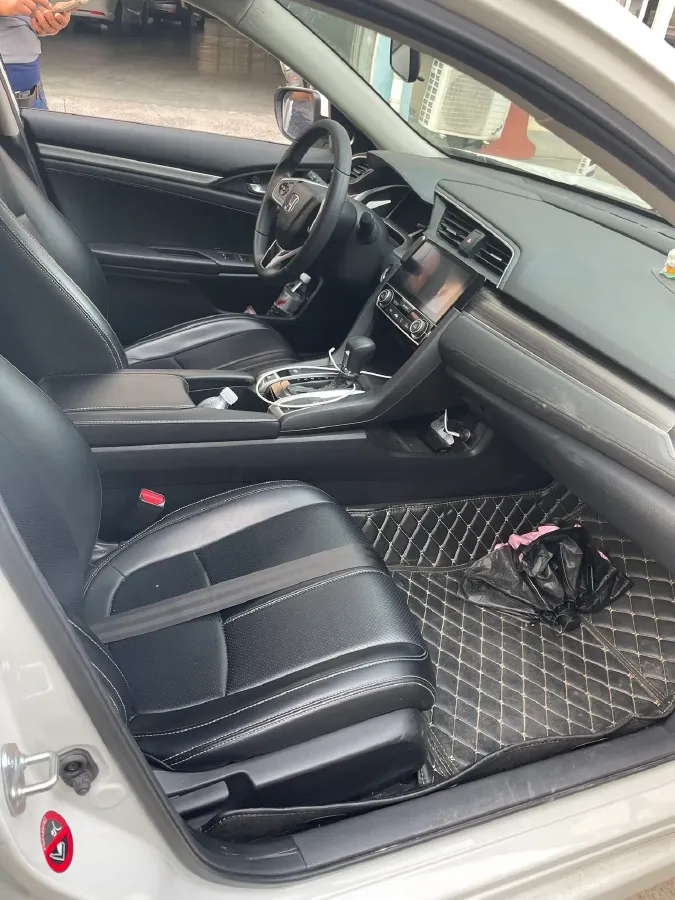 2019 Honda Civic 1.5T 177HP L4 CVT,autocango,china used car exporter,china ev exporter,chinese used car exporter,chinese used ev exporter