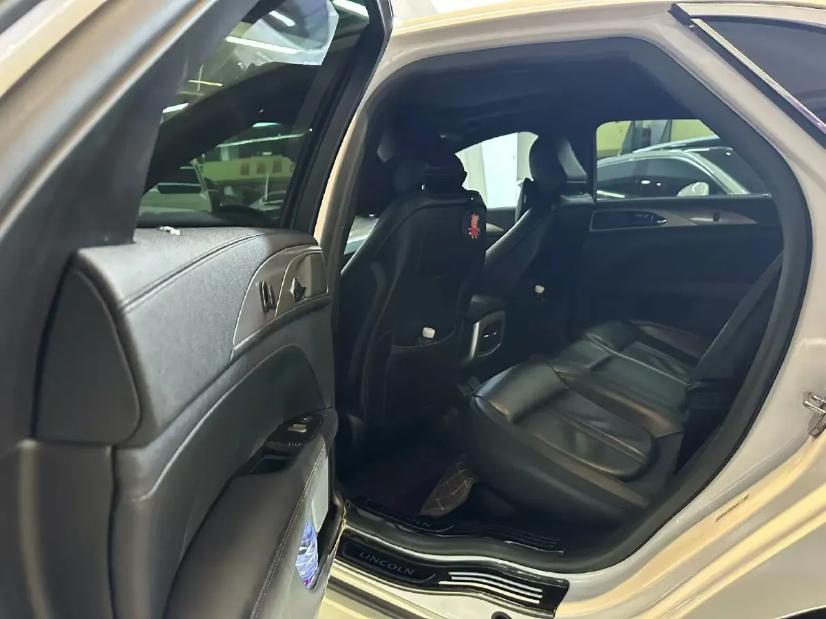 2020 Lincoln MKZ 2.0T 196HP L4 6AT,autocango,china used car exporter,china ev exporter,chinese used car exporter,chinese used ev exporter