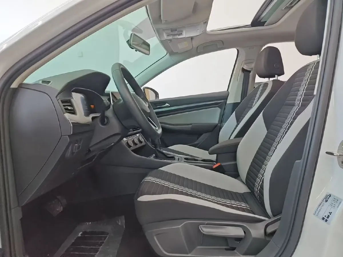 2023 Volkswagen Bora 1.5L 113HP L4 6AT,autocango,china used car exporter,china ev exporter,chinese used car exporter,chinese used ev exporter