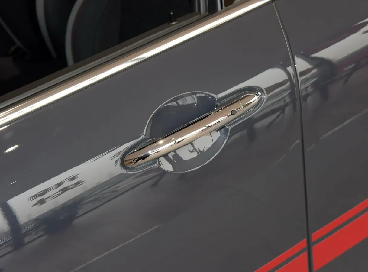 2021 MINI JCW CLUBMAN 2.0T 272HP L4 8AT,autocango,china used car exporter,china ev exporter,chinese used car exporter,chinese used ev exporter