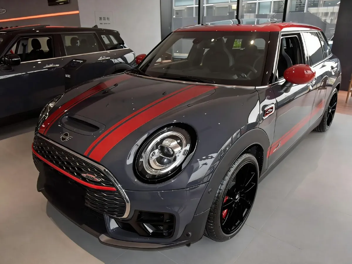 2021 MINI JCW CLUBMAN 2.0T 272HP L4 8AT,autocango,china used car exporter,china ev exporter,chinese used car exporter,chinese used ev exporter