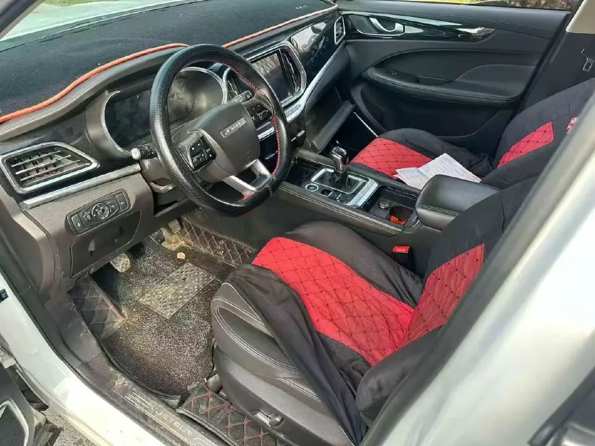 2019 Jetour X90 1.5T 147HP L4 6MT,autocango,china used car exporter,china ev exporter,chinese used car exporter,chinese used ev exporter