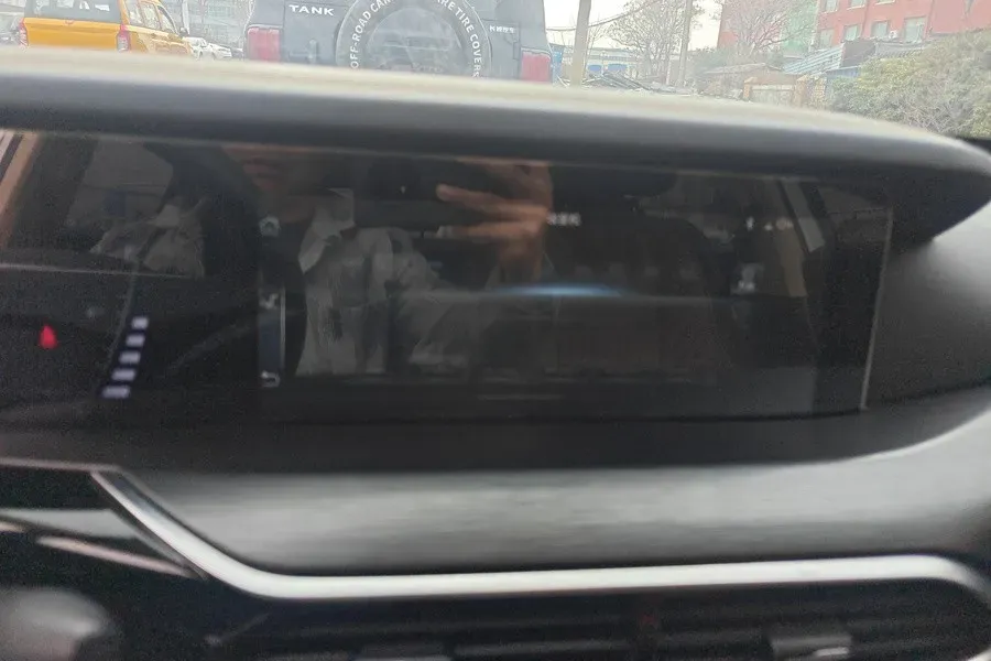 2021 Bestune T77 1.5T 169HP L4 7DCT,autocango,china used car exporter,china ev exporter,chinese used car exporter,chinese used ev exporter