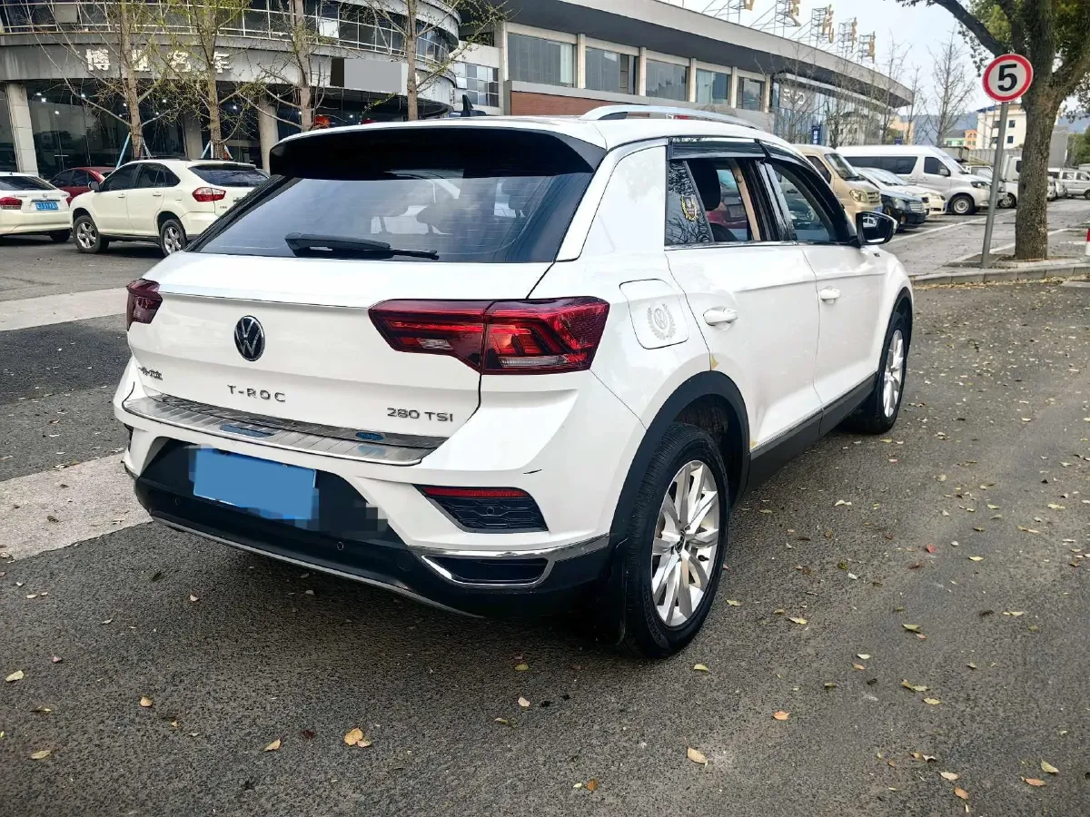 2022 Volkswagen T-Roc 1.4T 150HP L4 7DCT,autocango,china used car exporter,china ev exporter,chinese used car exporter,chinese used ev exporter