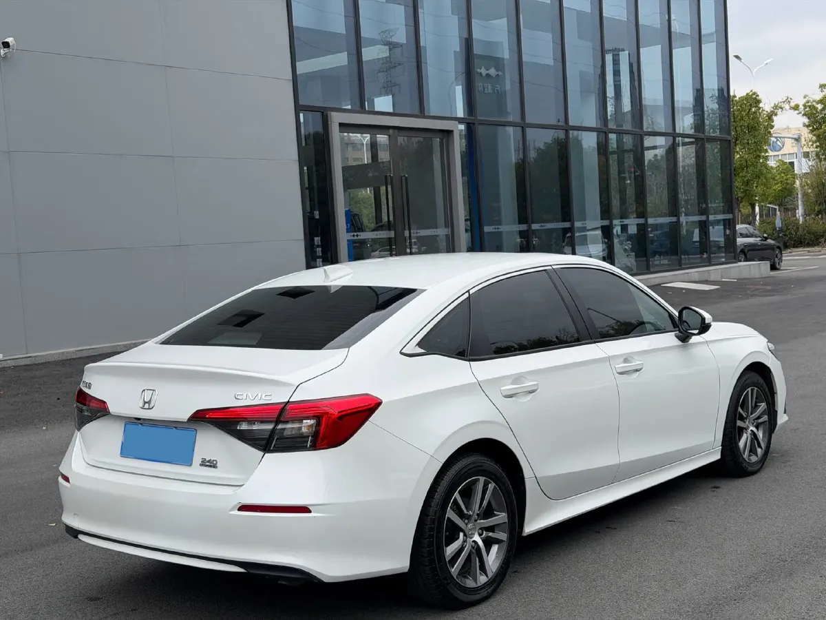 2023 Honda Civic 1.5T 182HP L4 CVT,autocango,china used car exporter,china ev exporter,chinese used car exporter,chinese used ev exporter