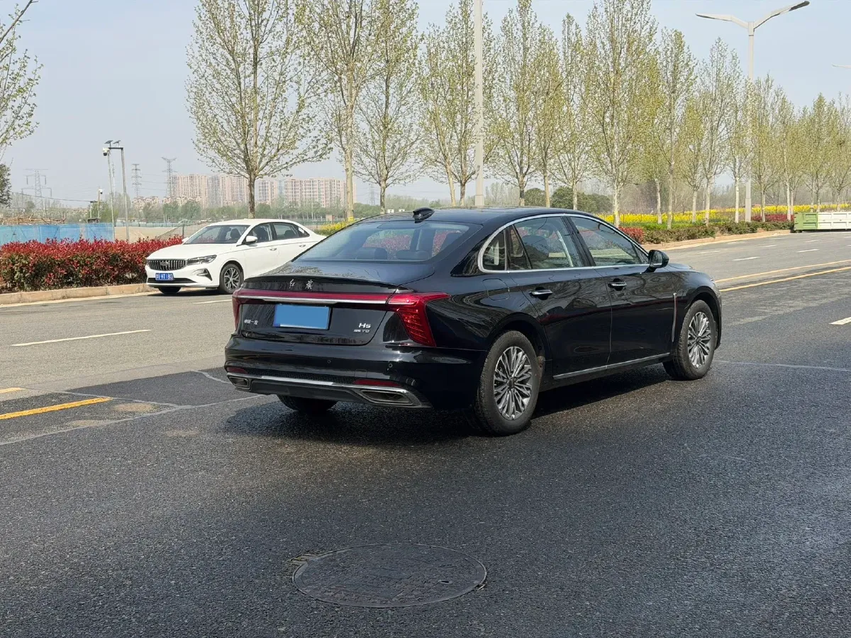 2024 HongQi H5 1.5T 169HP L4 7DCT,autocango,china used car exporter,china ev exporter,chinese used car exporter,chinese used ev exporter
