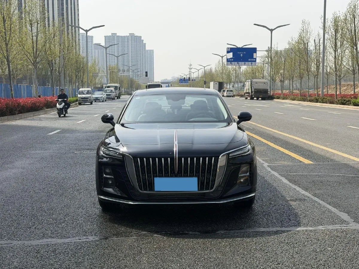 2024 HongQi H5 1.5T 169HP L4 7DCT,autocango,china used car exporter,china ev exporter,chinese used car exporter,chinese used ev exporter