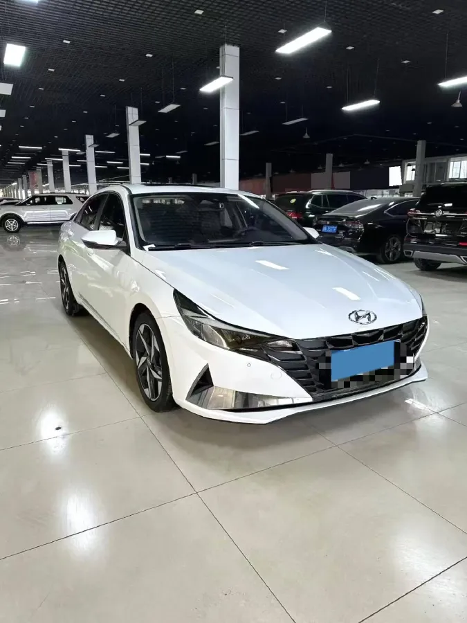 2022 Hyundai Elantra 1.5L 115HP L4 CVT,autocango,china used car exporter,china ev exporter,chinese used car exporter,chinese used ev exporter