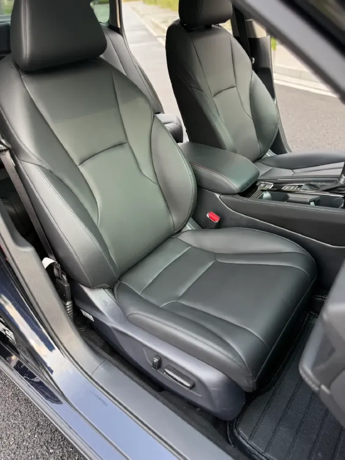 2025 Honda Accord 1.5T 192HP L4 CVT,autocango,china used car exporter,china ev exporter,chinese used car exporter,chinese used ev exporter