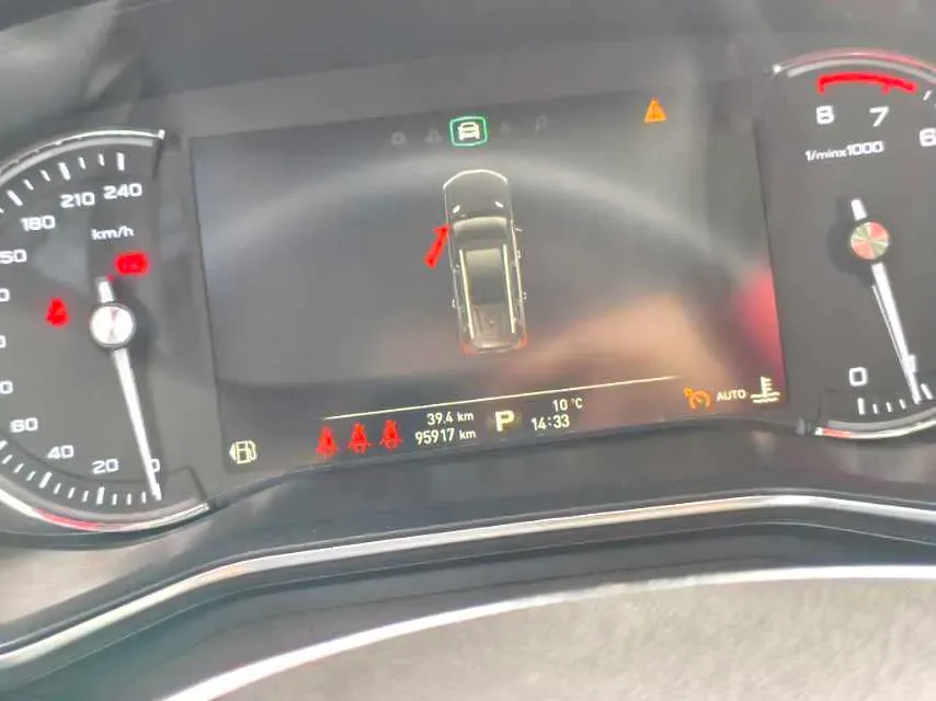 2019 Roewe RX8 2.0T 222HP L4 6AT,autocango,china used car exporter,china ev exporter,chinese used car exporter,chinese used ev exporter