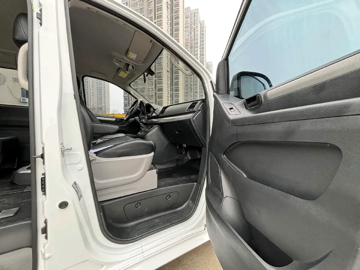 2020 Honda Breeze 1.5T 193HP L4 6MT,autocango,china used car exporter,china ev exporter,chinese used car exporter,chinese used ev exporter