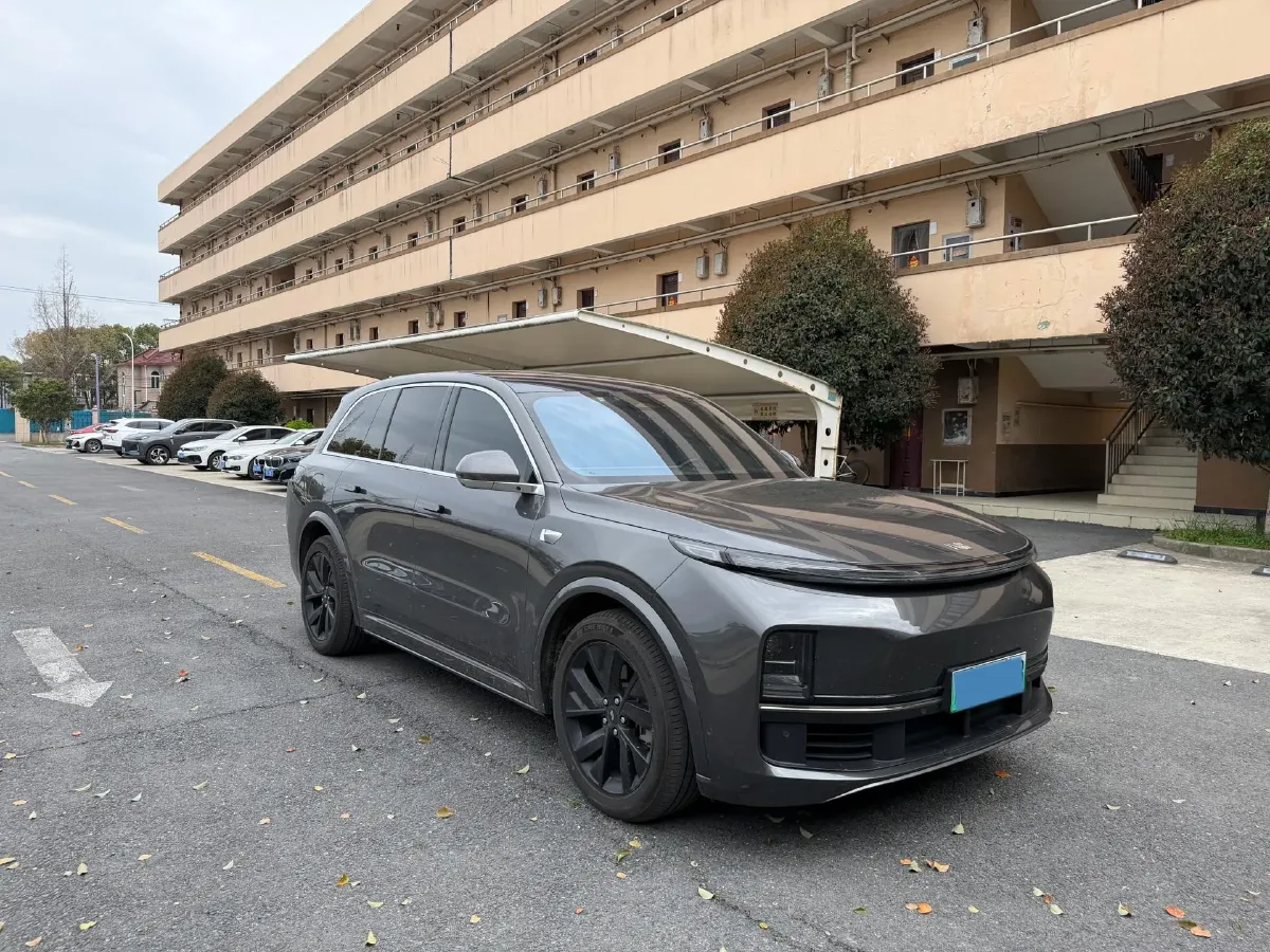 2023 Li L7 Range Extended 154HP REEV 40.9KWH,autocango,china used car exporter,china ev exporter,chinese used car exporter,chinese used ev exporter