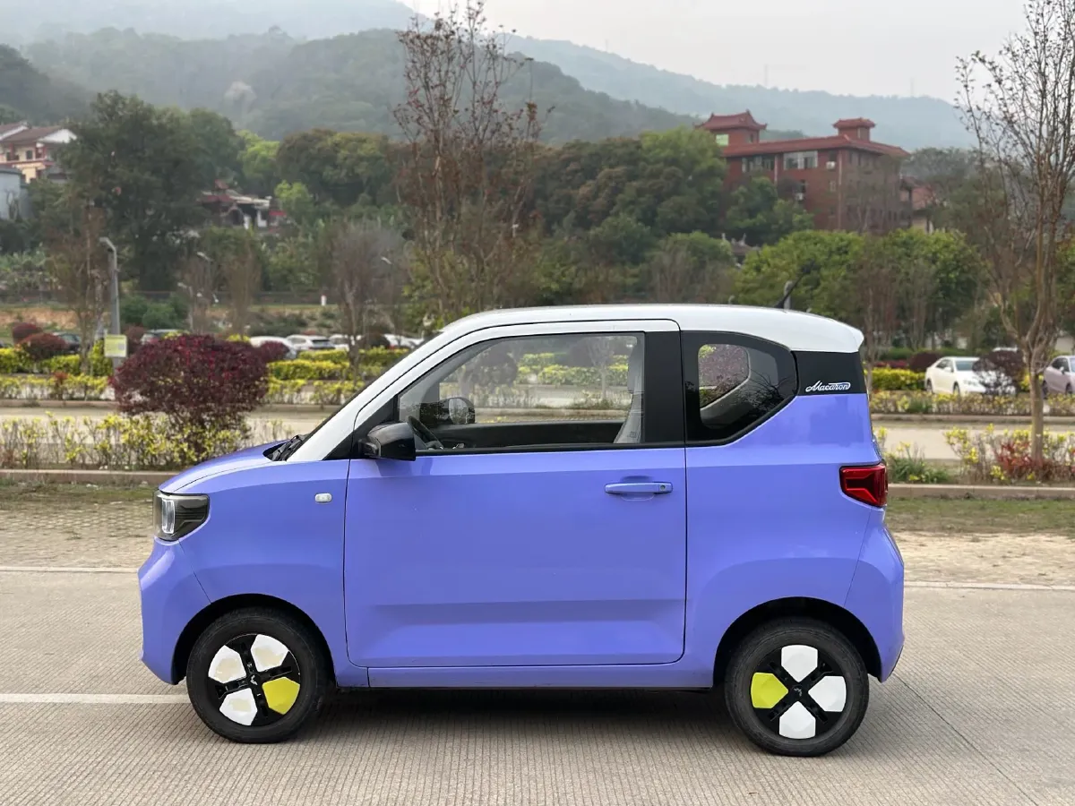 2022 WuLing HongGuang MINI EV BEV 13.9KWH,autocango,china used car exporter,china ev exporter,chinese used car exporter,chinese used ev exporter