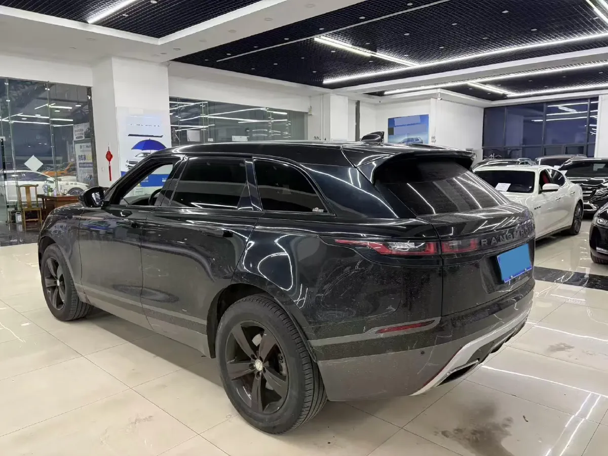 2018 Land Rover Discovery 2.0T 300HP L4 8AT,autocango,china used car exporter,china ev exporter,chinese used car exporter,chinese used ev exporter